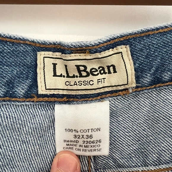 L.L. Bean Jeans - Picture 4 of 4